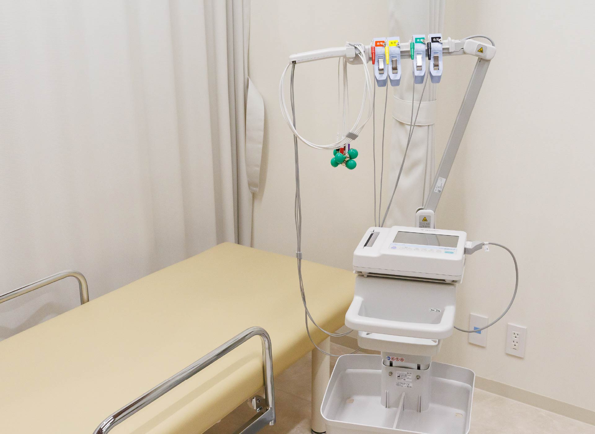 心電図検査装置